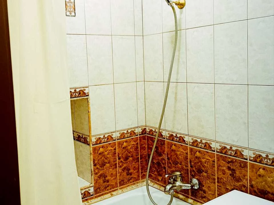 Apartment. Dnipro, Lesi Ukrainky Prospect