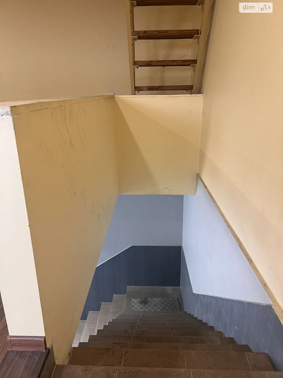 Продаж Місце в гаражному кооперативі Оболонський