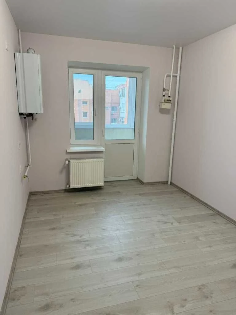 2-кімнатна квартира 70 м², цегла, газифікована новобудова 2013, пл
