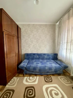3-room apartment on вул. Rusky (Graviton)