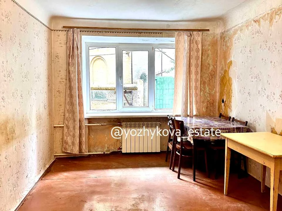 Apartment. Kyiv, Knyaziv Ostrozkyh St. (Moskovskaya)