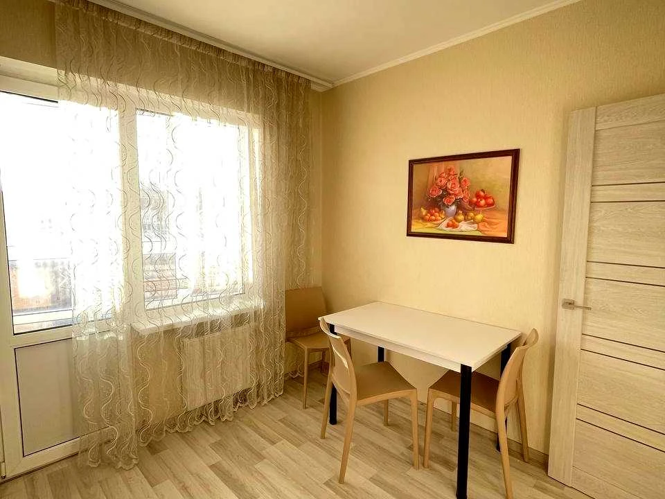 Квартира. улица Бориса Гмыри, Киев