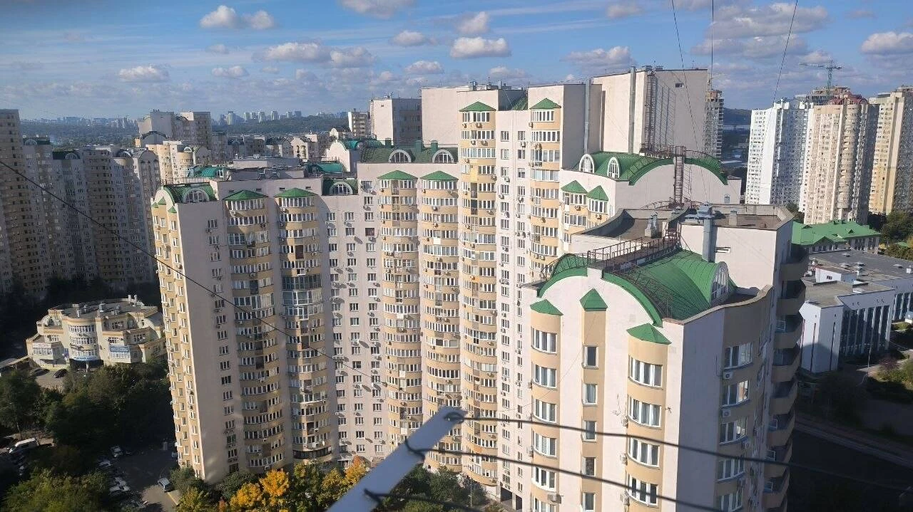 Оренда ОДНО-кімнатної квартири - студії 22кв. Вул. Анни Ахма
