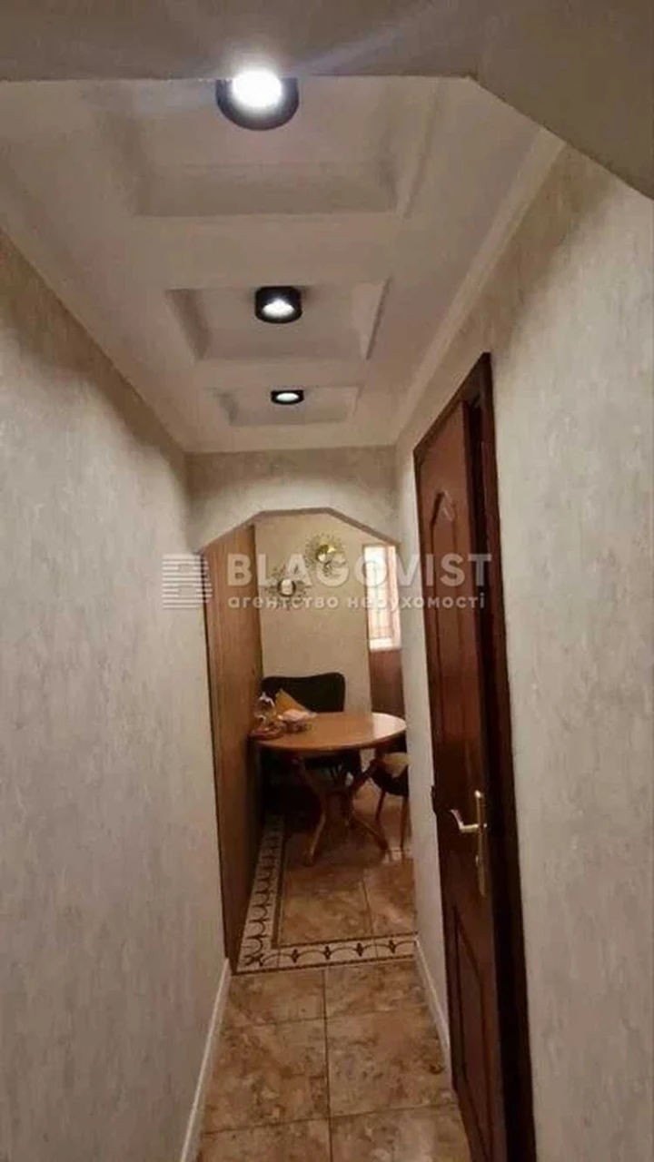 Apartment for Sale - Vysiuka Volodymyr, Prospect (G. Stalinograd, 53)