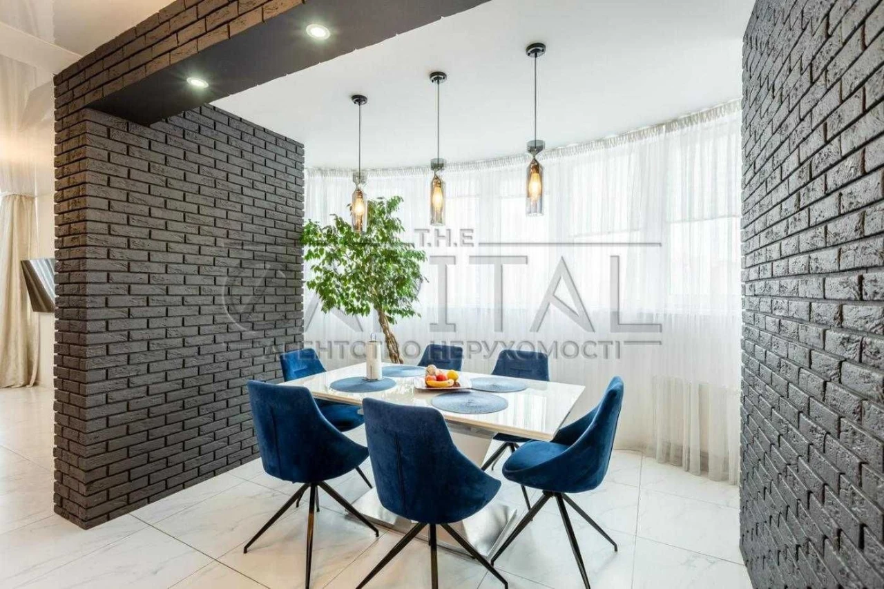 Apartment for sale / "Four Seasons" residential complex / Michael Maximovych Street 3g