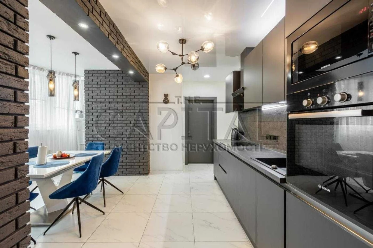 Apartment for sale / "Four Seasons" residential complex / Michael Maximovych Street 3g