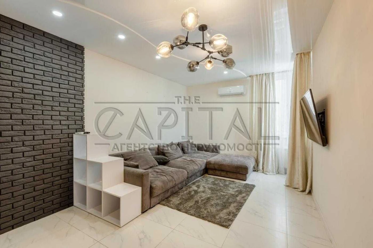 Apartment for sale / "Four Seasons" residential complex / Michael Maximovych Street 3g