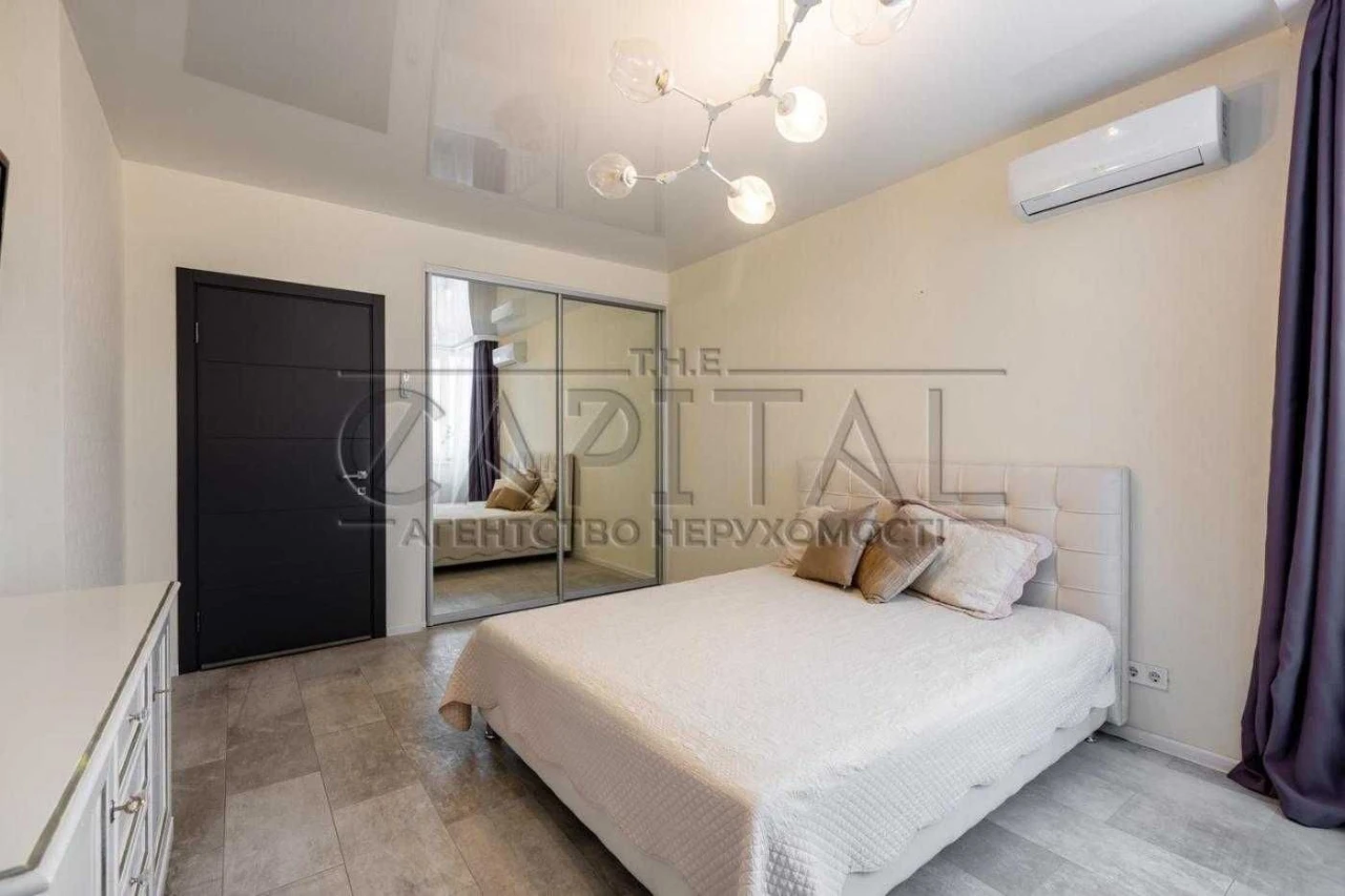Apartment for sale / "Four Seasons" residential complex / Michael Maximovych Street 3g