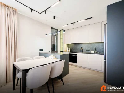 Apartment. Lubomir Guzara Prospect