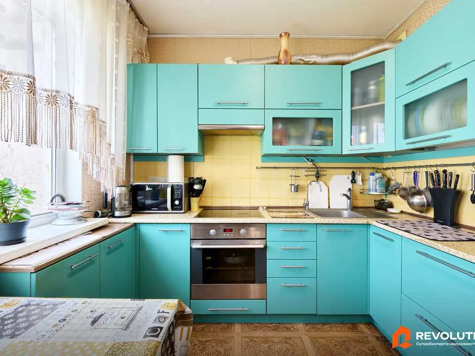 Квартира. Київ, Харківське шосе