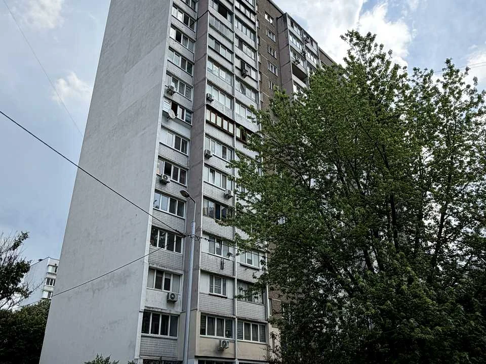 Квартира. Київ, Харківське шосе