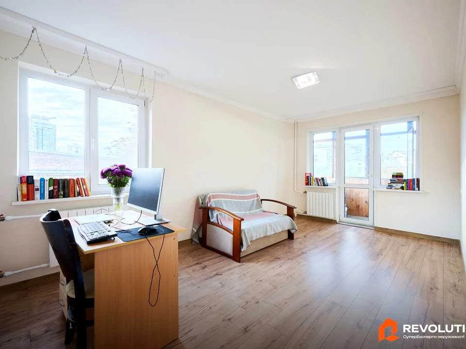 Apartment. Arsenalna Street, Kyiv