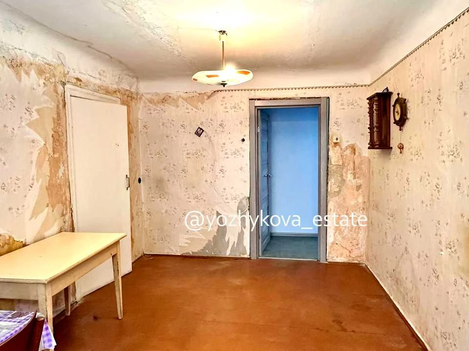 Apartment. Kyiv, Knyaziv Ostrozkyh St. (Moskovskaya)