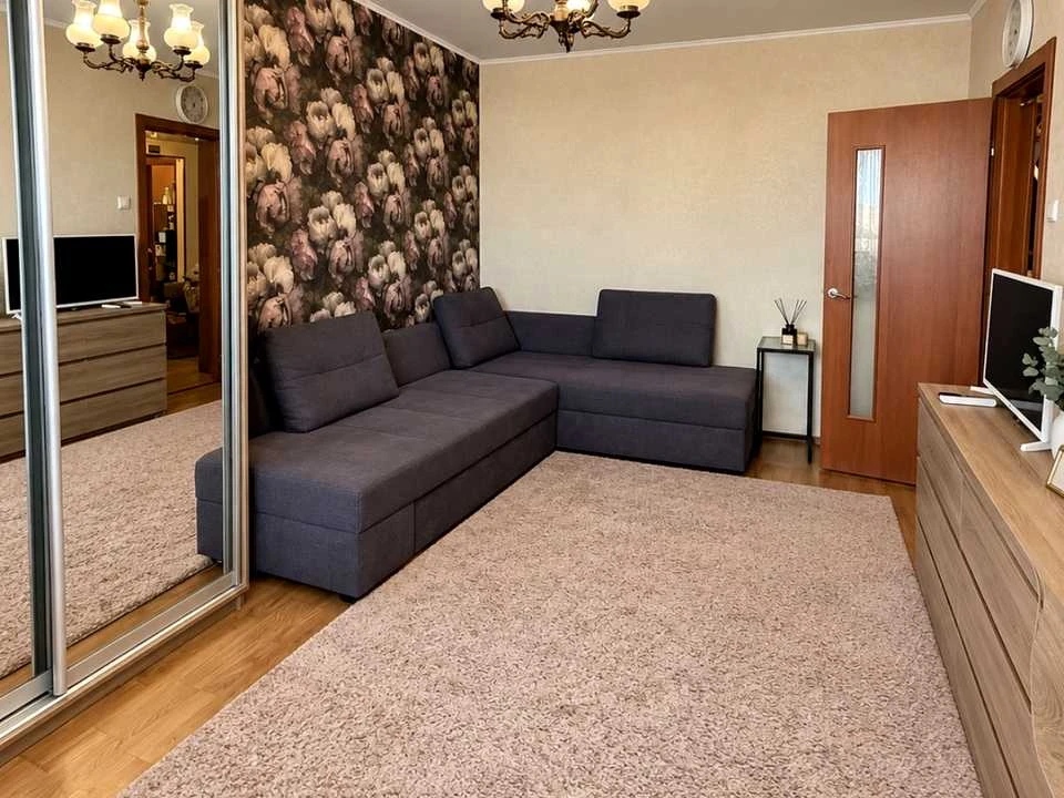 Apartment. Zdolbunivska Street, Kyiv