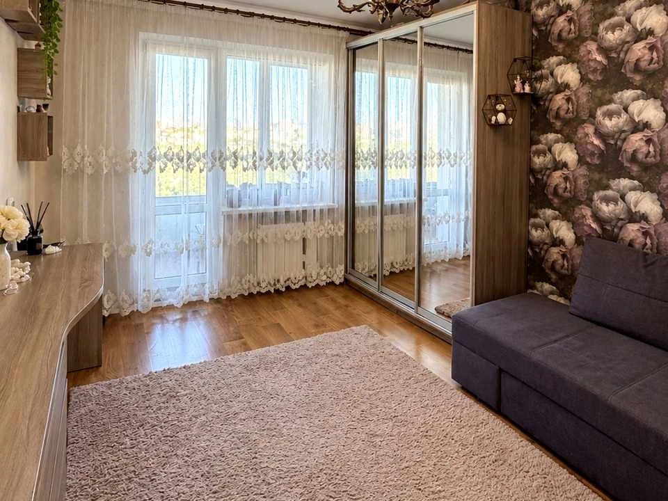 Apartment. Zdolbunivska Street, Kyiv