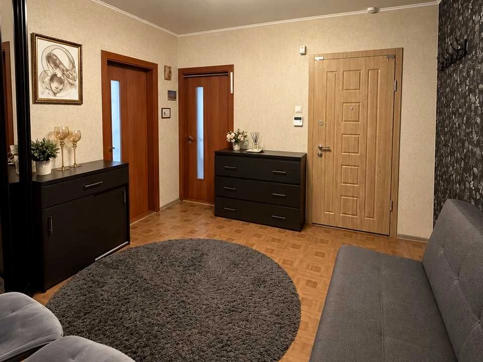 Apartment. Zdolbunivska Street, Kyiv