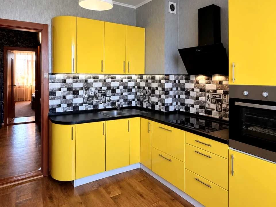 Apartment. Zdolbunivska Street, Kyiv