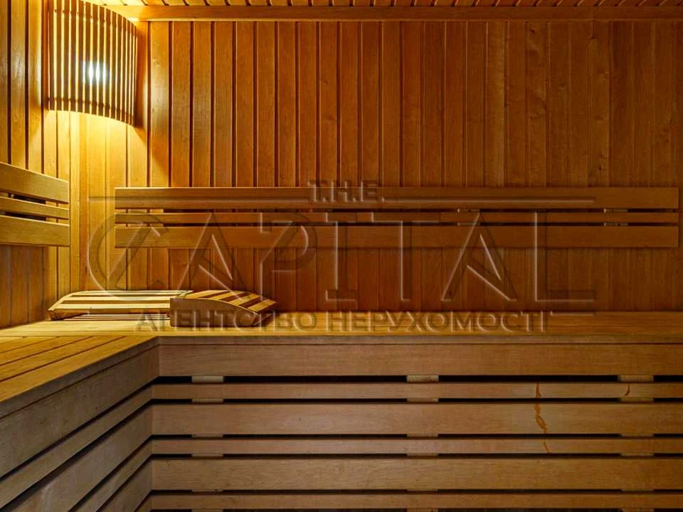 Дом. Киев, Центральная ул.
