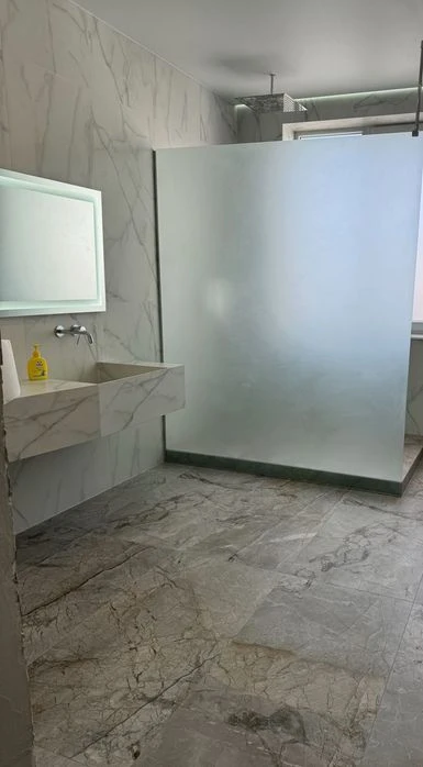 Продам 2-комнатную квартиру 86 м² с кухней-гостиной, Горизон