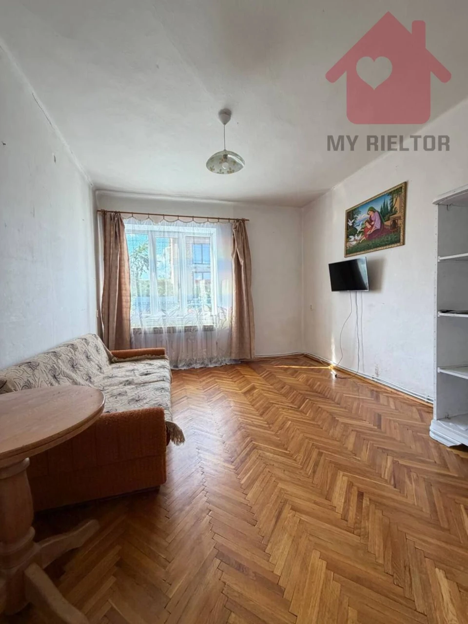 Sale of house in the city center - area near "Bilochka" shopping center