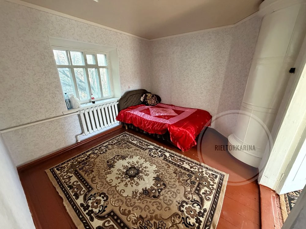 Sale of house on Rekorda Street, Varvarivka - 100m2 house with a land plot of 7.5 acres.