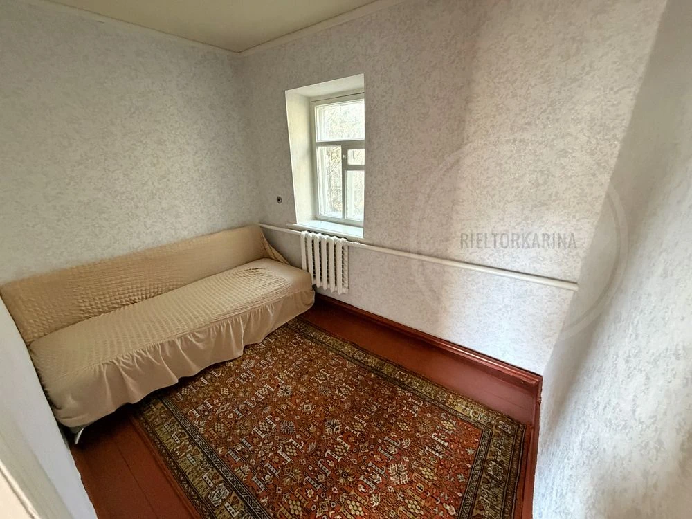 Sale of house on Rekorda Street, Varvarivka - 100m2 house with a land plot of 7.5 acres.