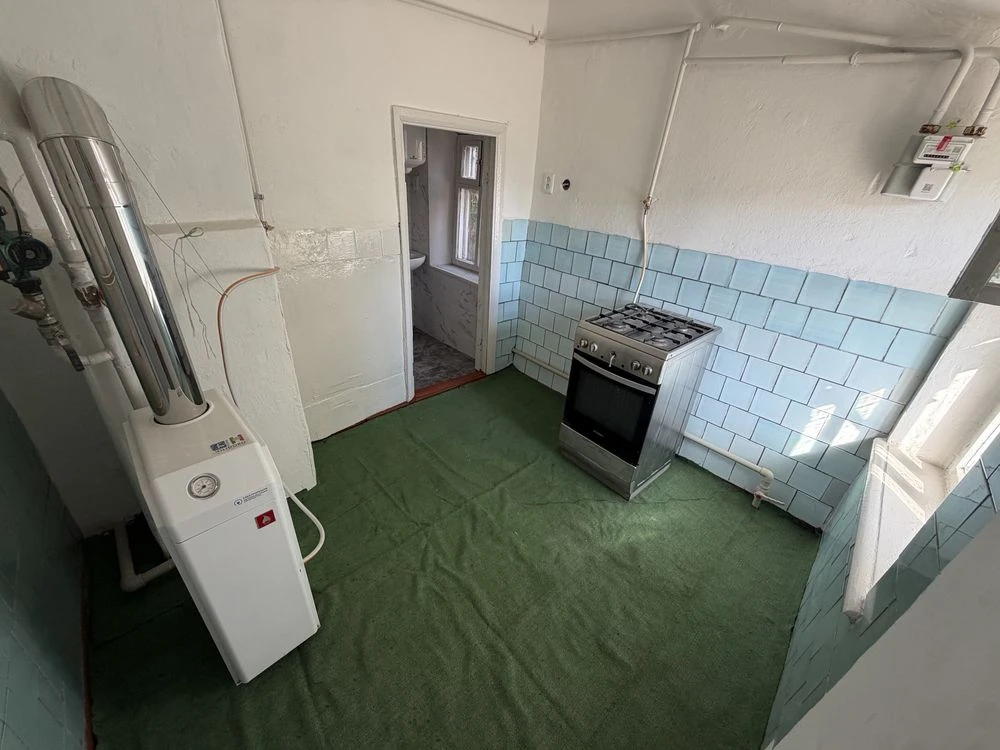 Sale of house on Rekorda Street, Varvarivka - 100m2 house with a land plot of 7.5 acres.