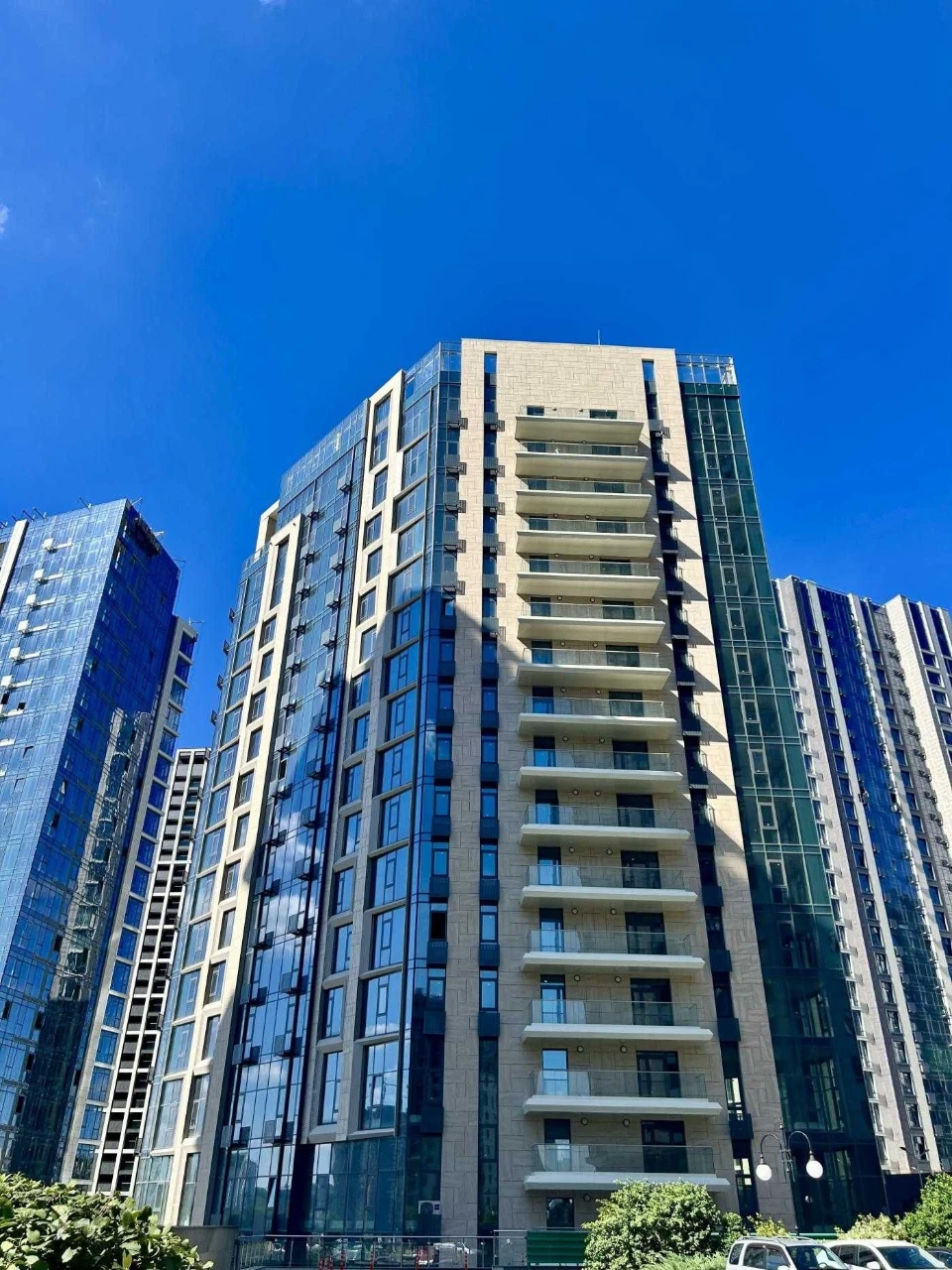Продаж 3-кімнатної квартири в ЖК «Новопечерські Липки» 8 черга 9 будинок