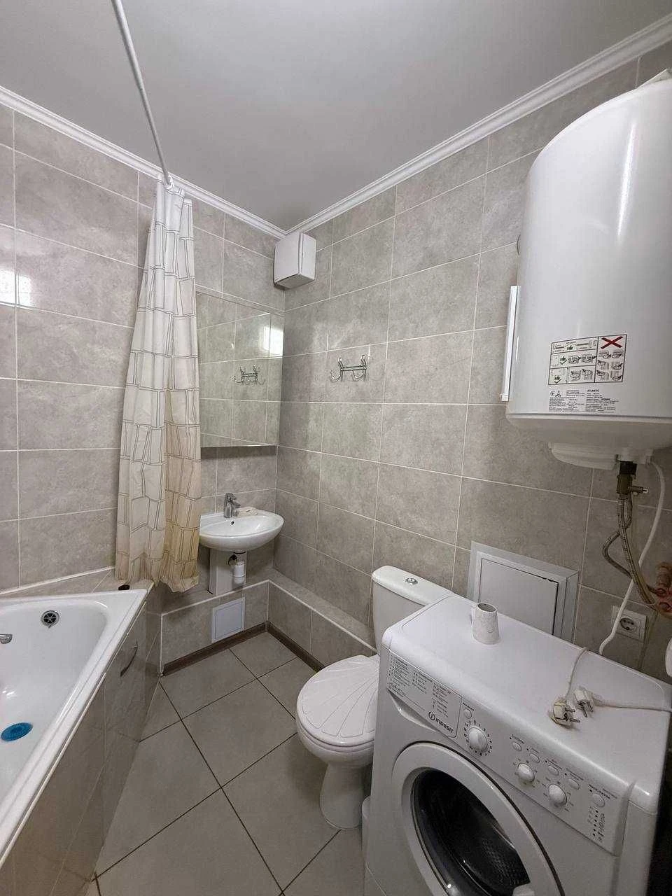 Sale of a 1-bedroom apartment, 32.6 sq m, in the "Evrika" residential complex