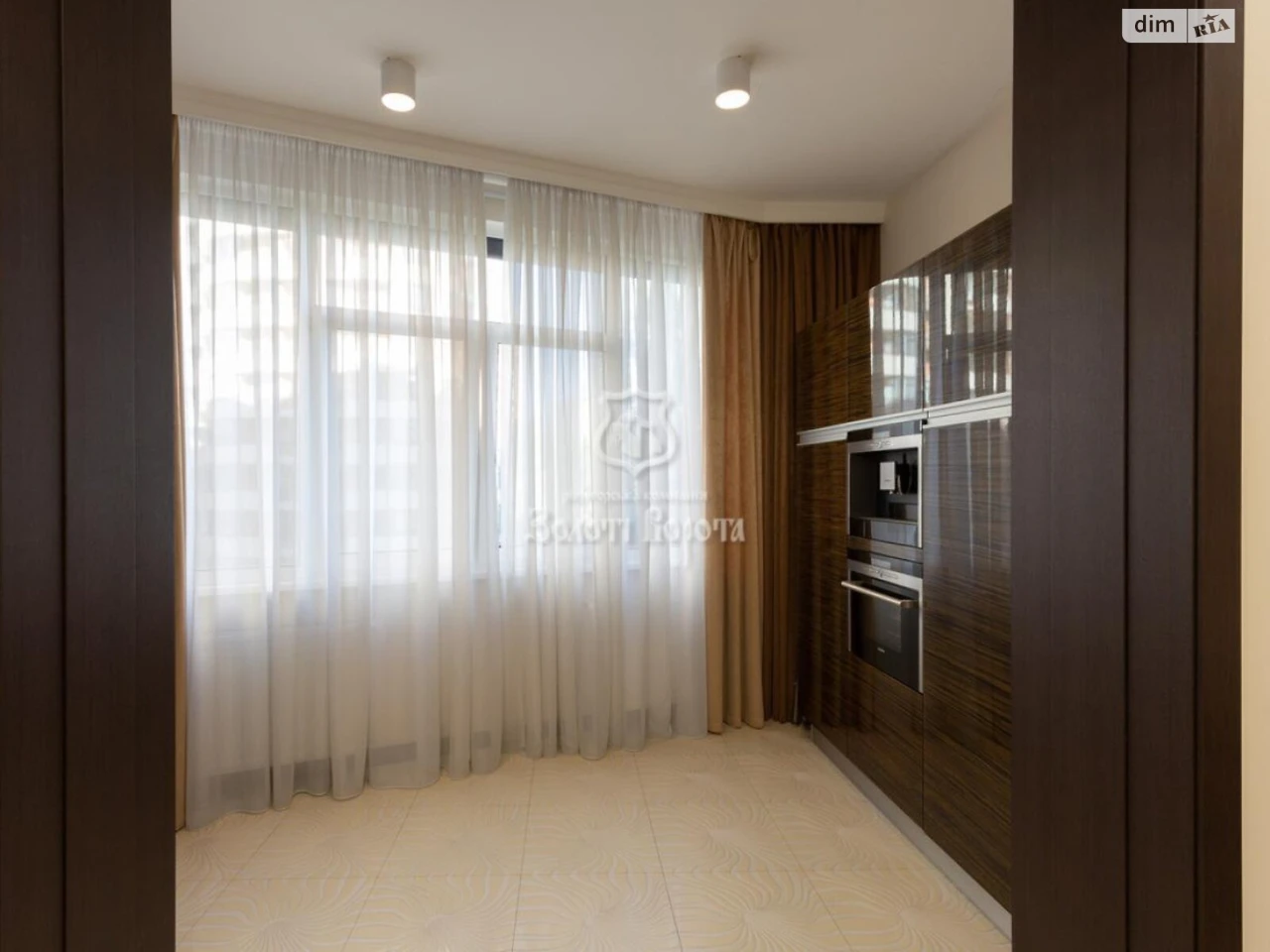 Apartment for Sale - Pecersky