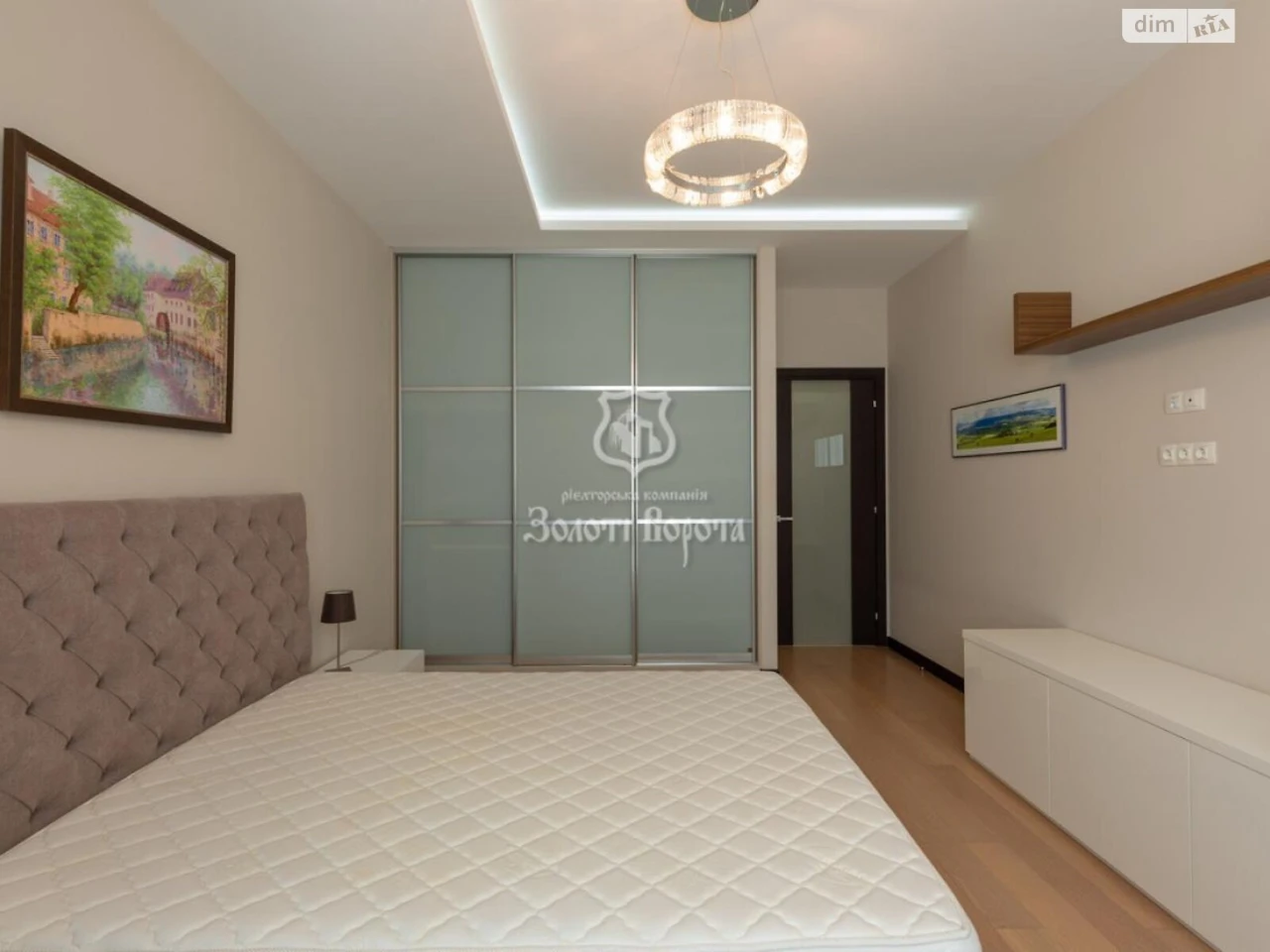 Apartment for Sale - Pecersky