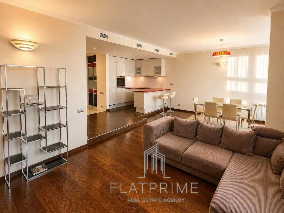 Apartment for sale in the center, Shota Rustaveli Street, 44 m