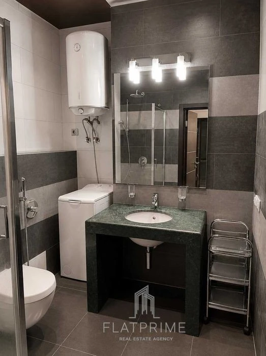 Apartment for sale in the center, Shota Rustaveli Street, 44 m