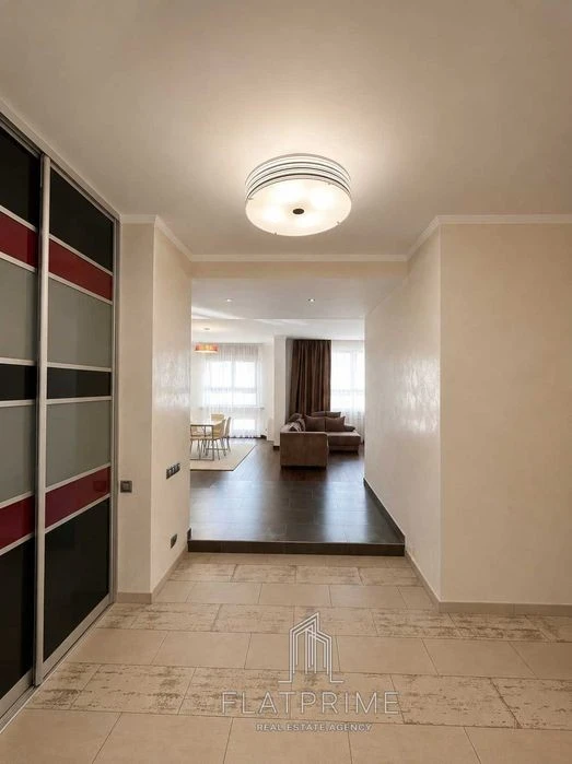 Apartment for sale in the center, Shota Rustaveli Street, 44 m