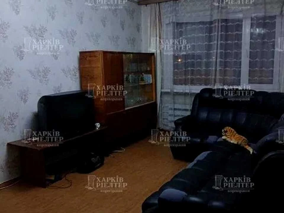 Apartment. Kharkiv, Traktorostudivnyky Ave.