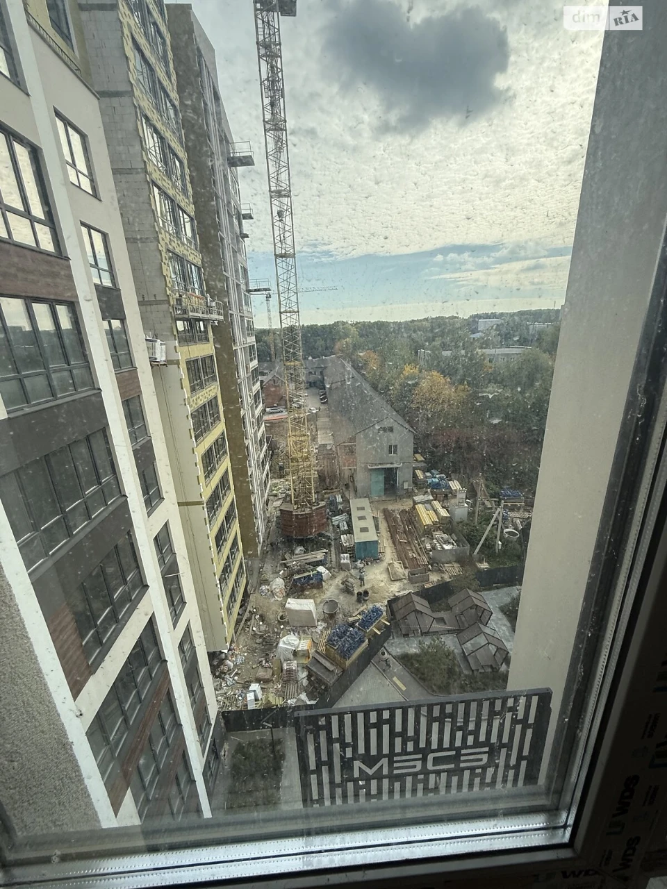 Продаж Квартира Виставка