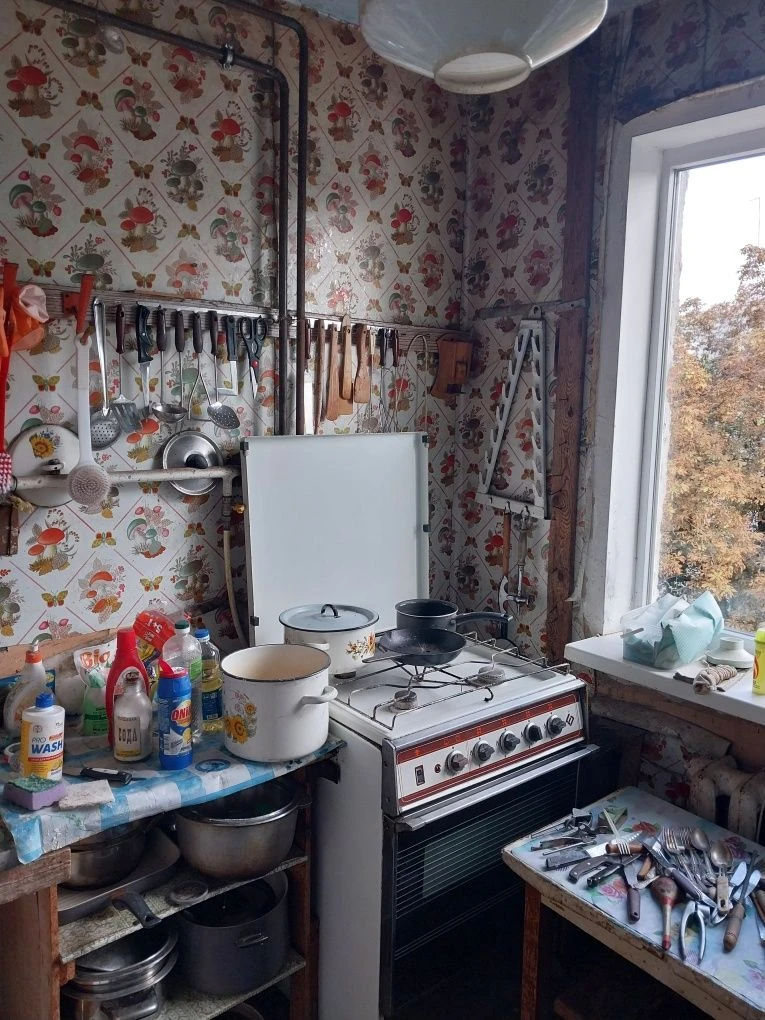 3-room apartment for sale, center, near Plaza, Molodyzhni