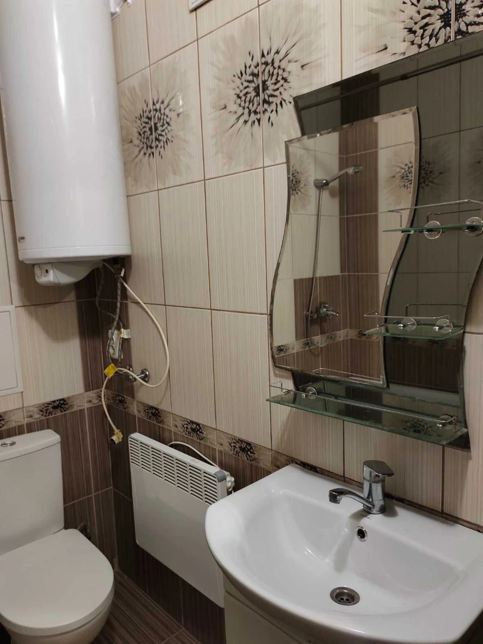 For Sale: 1-bedroom apartment in River Town residential complex, Mira Street, 19 (авто)