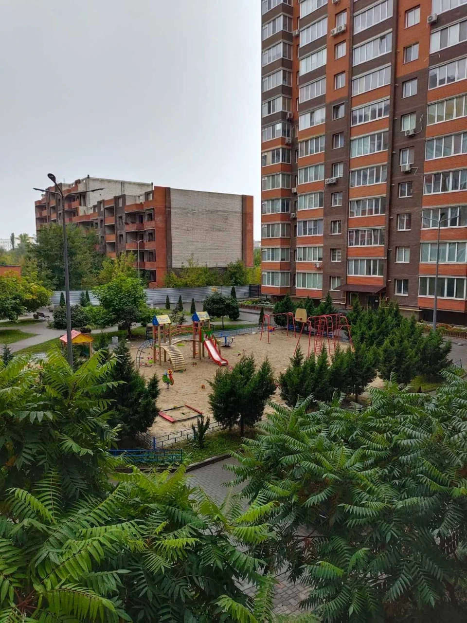 For Sale: 1-bedroom apartment in River Town residential complex, Mira Street, 19 (авто)