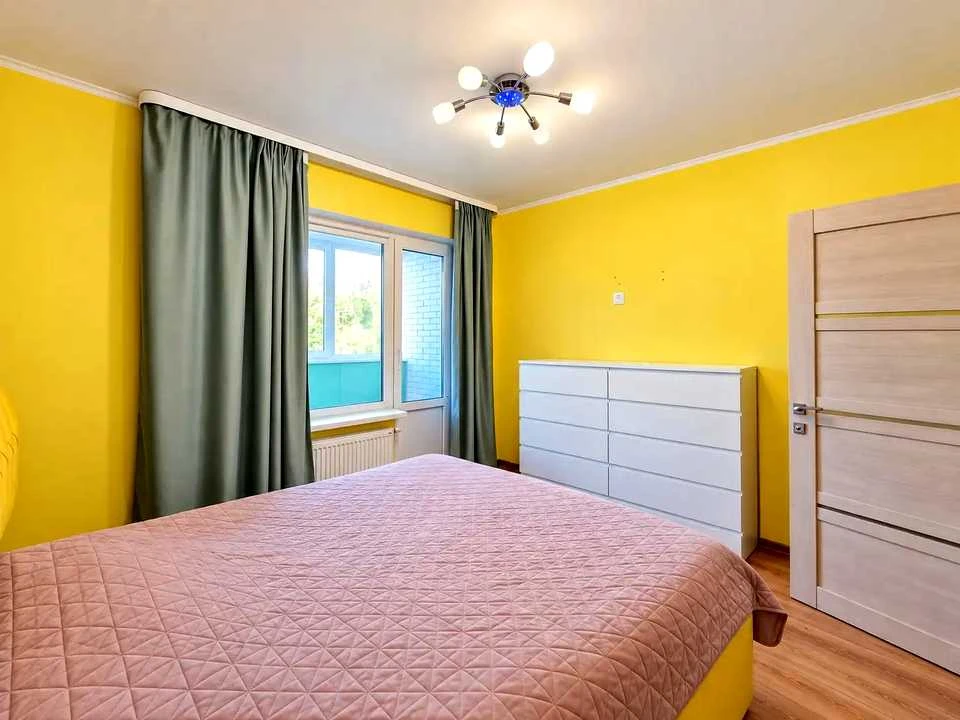 Квартира. Київ, проспект Академіка Глушкова