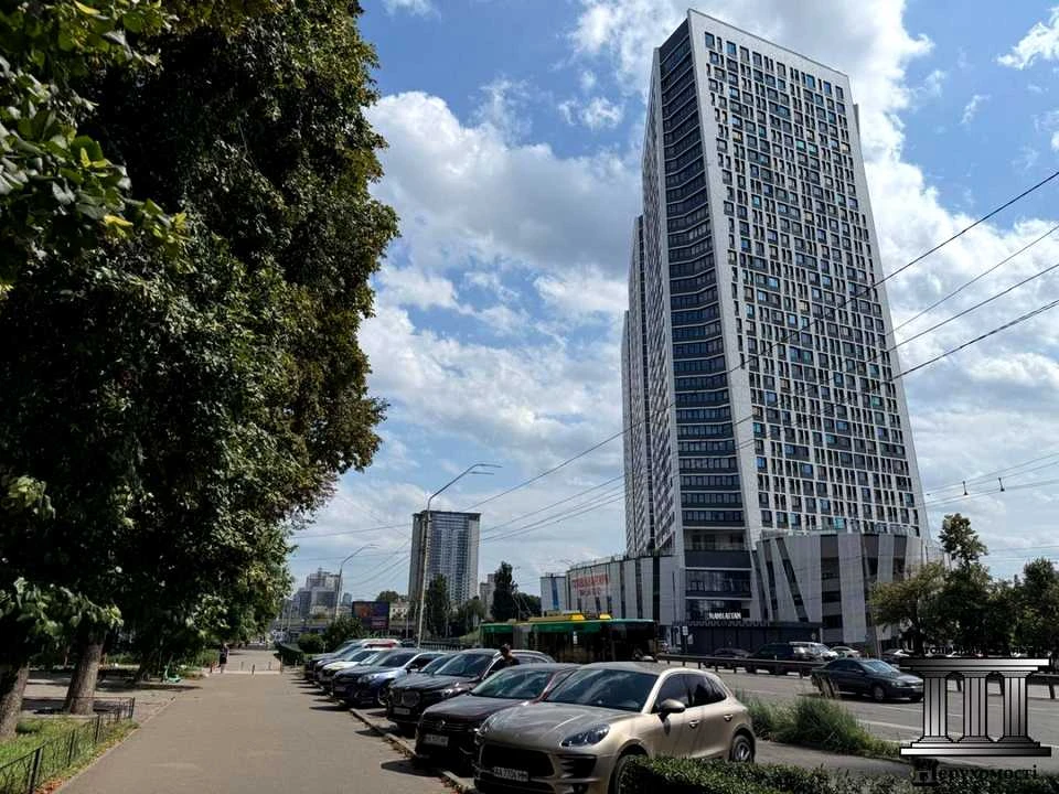 Квартира. Киев, Берестейский проспект.