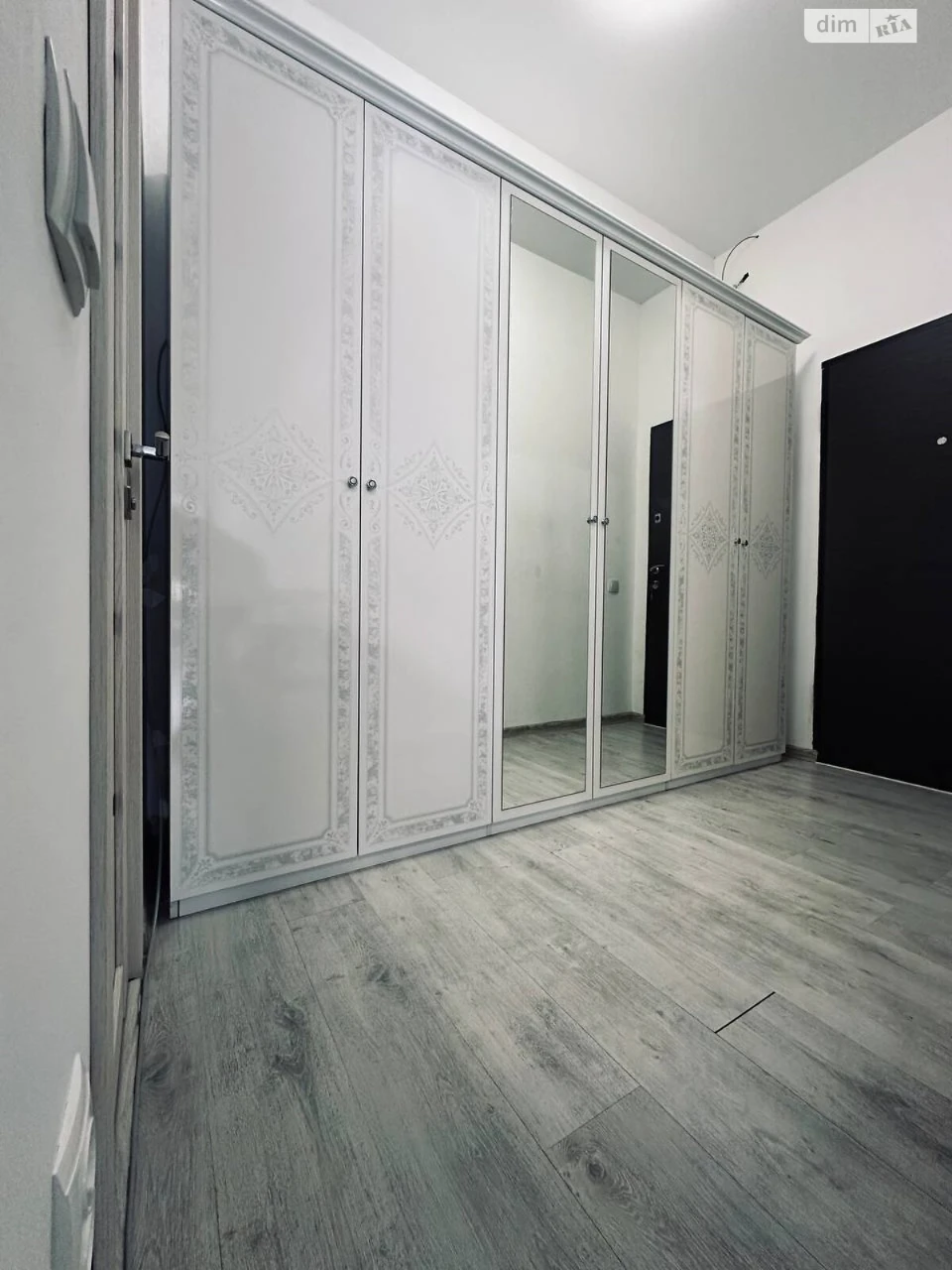Apartment for Sale - Holoskom