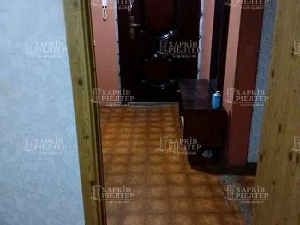 Apartment. Kharkiv, Traktorostudivnyky Ave.