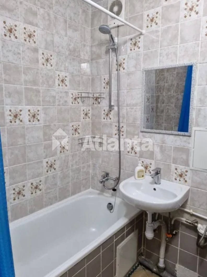 Apartment for sale | Radchenka, 21A | Brick building | 3 floors