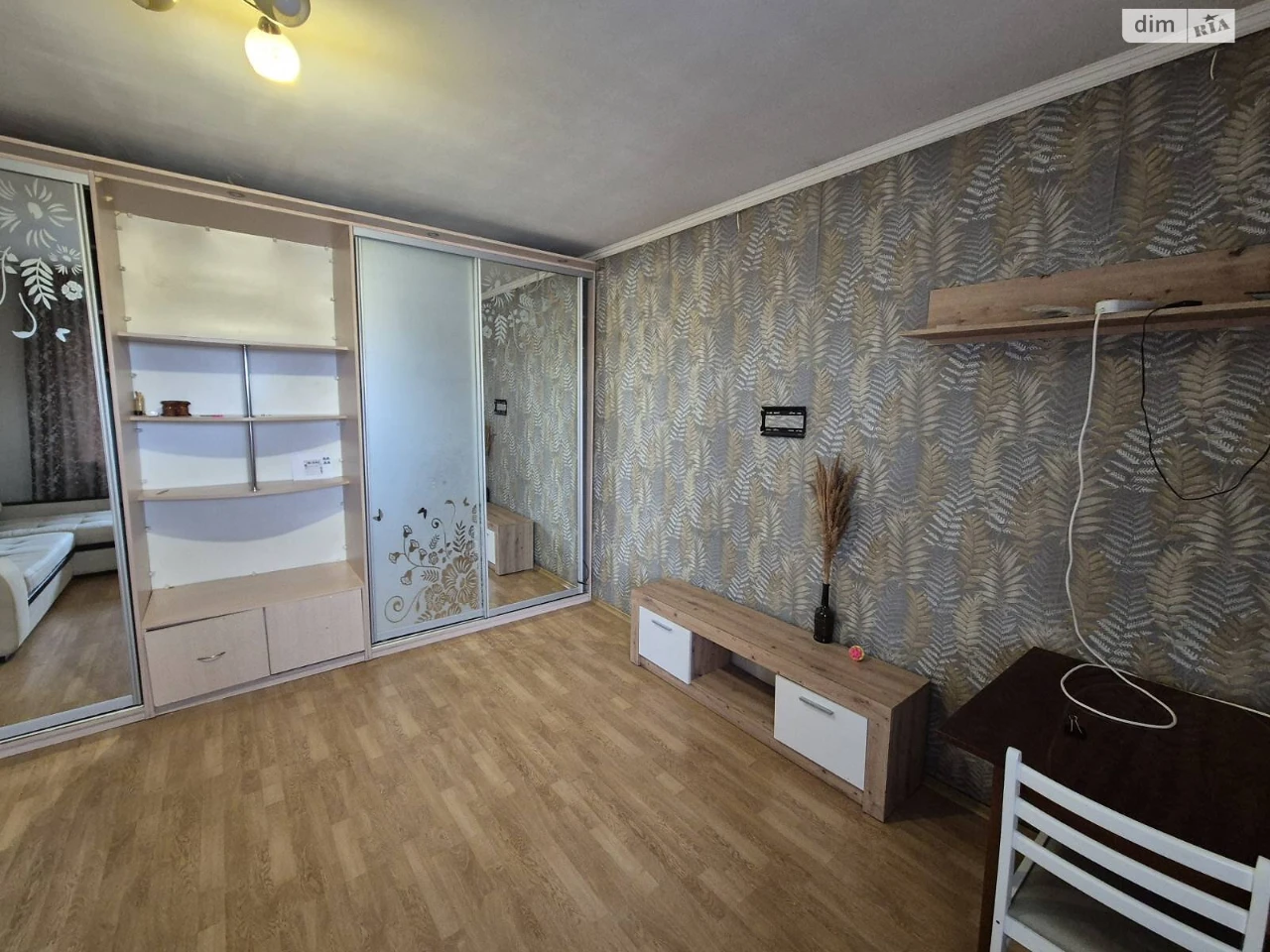 Продажа квартиры Ленпоселок.