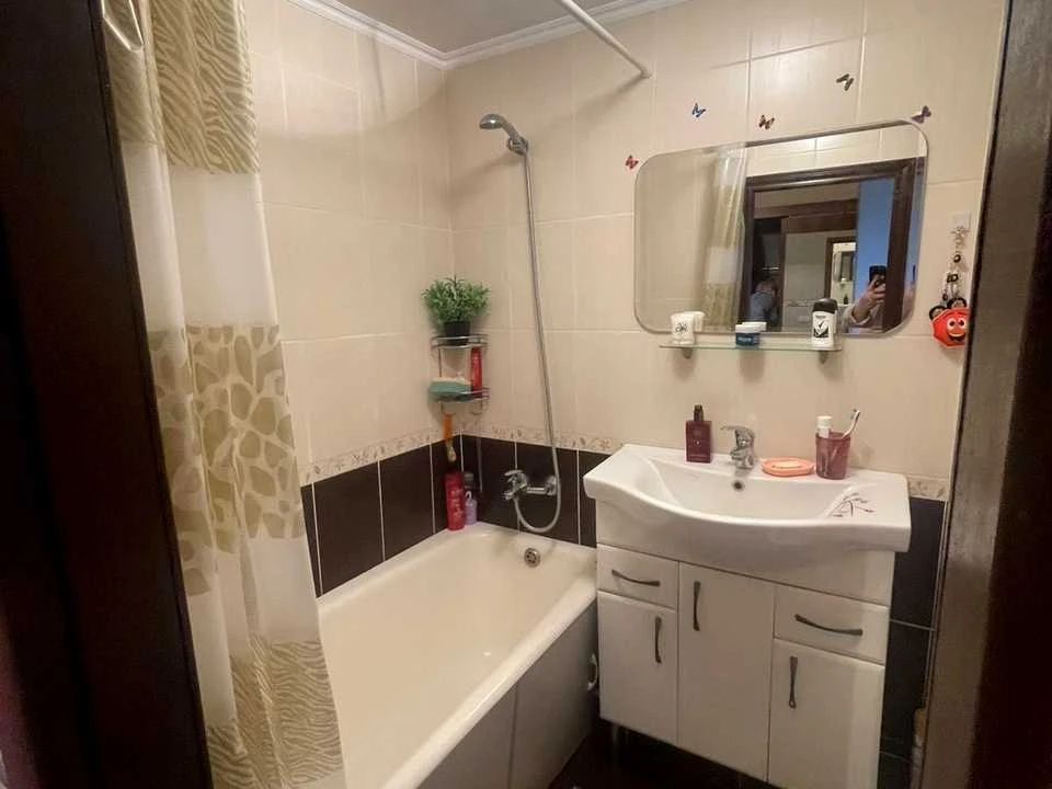 Apartment. Kyiv, Sanatorna Street