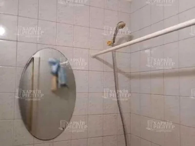 Apartment. Kharkiv, Traktorostudivnyky Ave.
