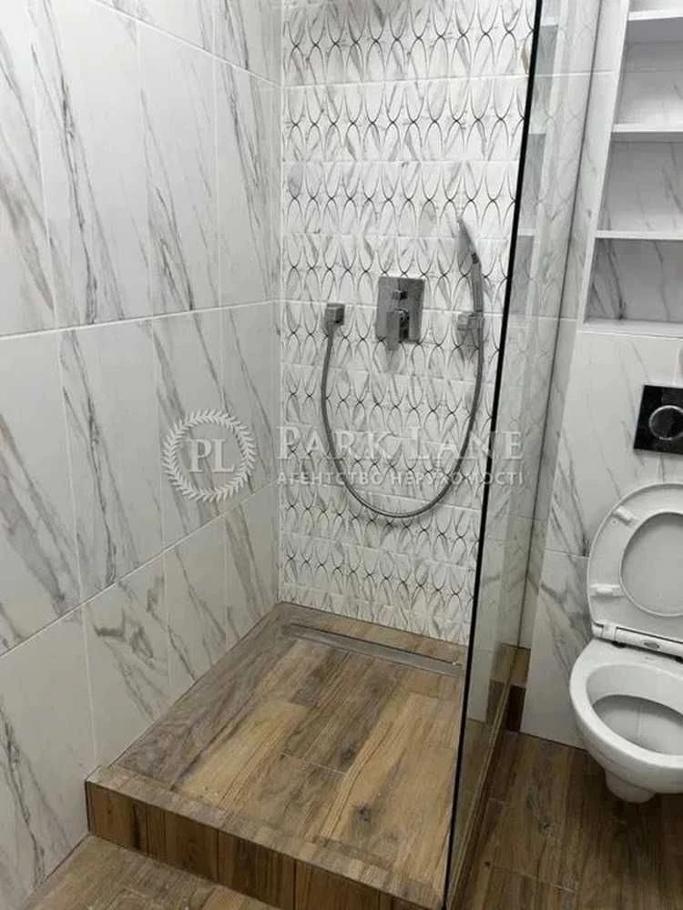 One-bedroom apartment for sale in the "Medovyy Gadyatsky Gai" residential complex