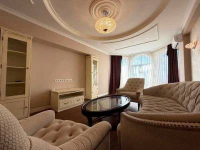 Apartment. Dimitrivska Street, Kyiv