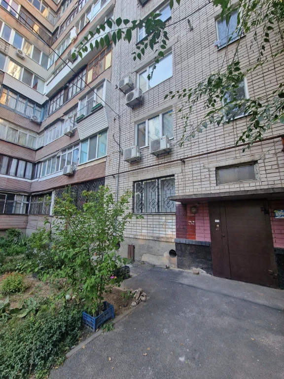 Продам 3 к. квартиру Калинова Косіора Слобожанський
